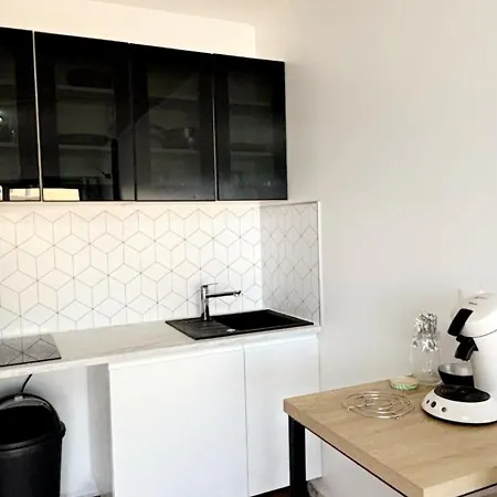 Loft En Plein Centre, Vue Port شقة