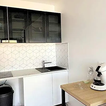 En Plein Centre, Vue Port Et Clim Apartament *