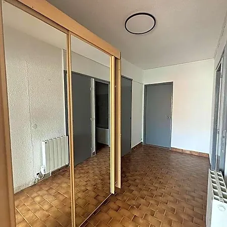 Appartement En Plein Centre, Vue Port Et Clim *